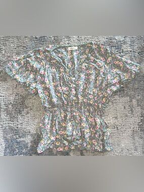 Full Circle Trends floral blouse size XL
